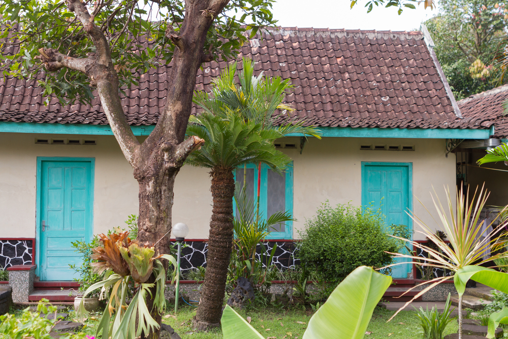 9 Desain Eksterior Rumah Vintage yang Unik dan Tak Lekang Oleh Waktu