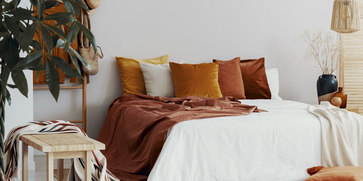 Sarung Bantal Berbahan Velvet Sarung Bantal Berbahan Velvet