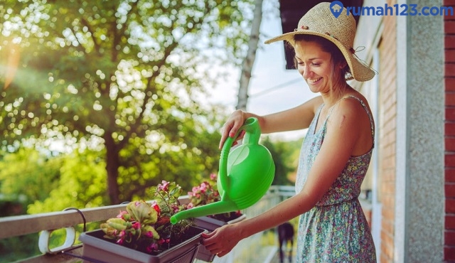 menerapkan gaya hidup hijau menerapkan gaya hidup hijau