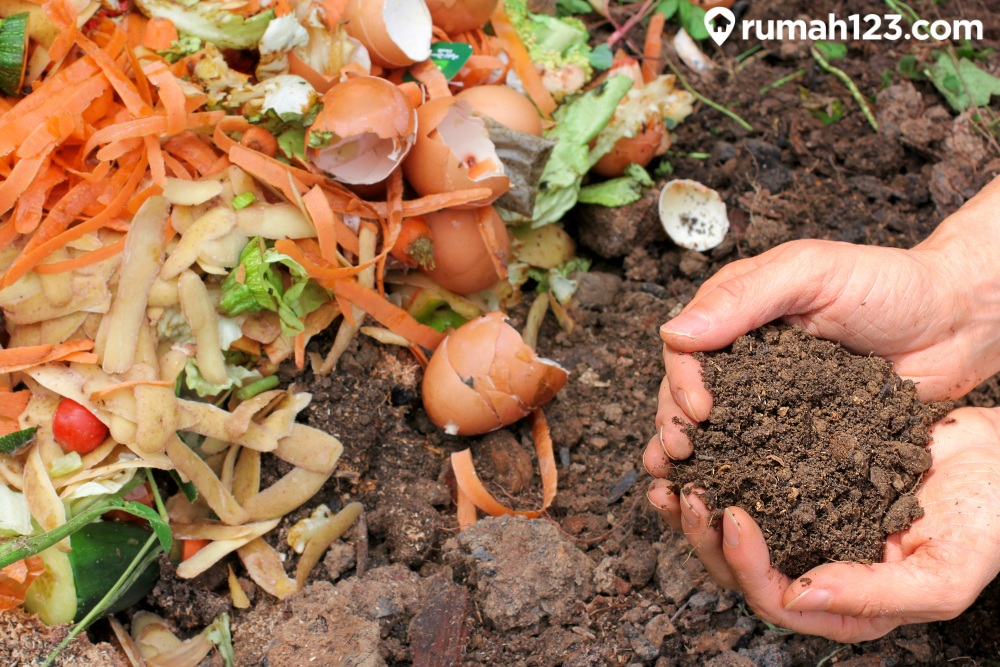 mengelola pupuk kompos Daur Ulang Barang Bekas