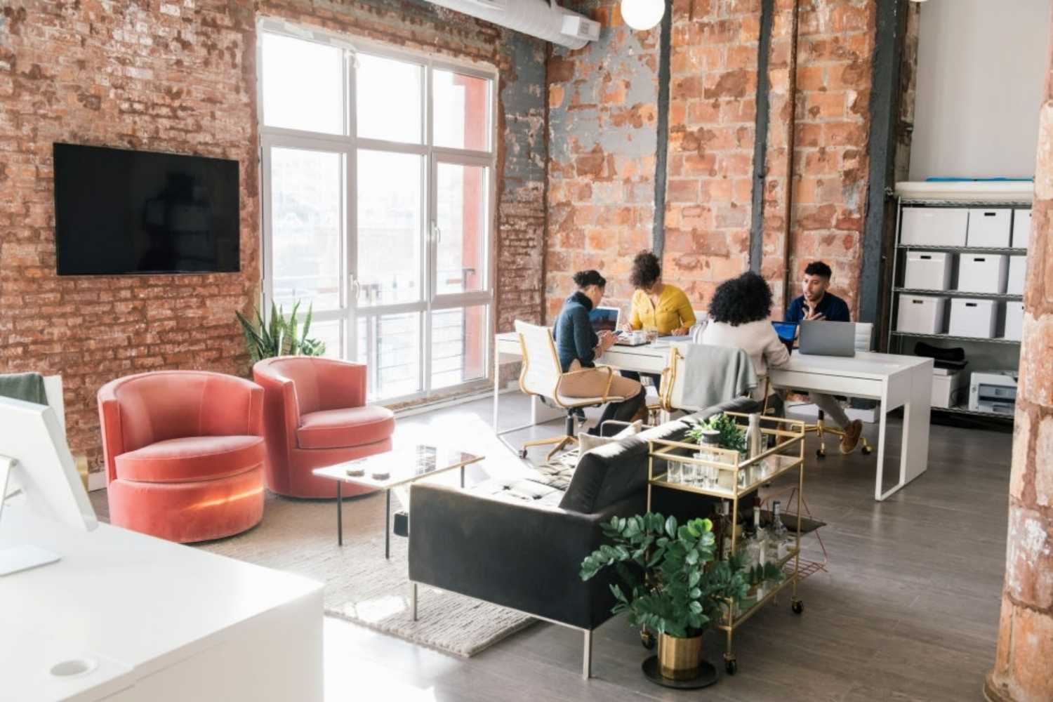 Desain Kantor Ruko Bata Ekspos