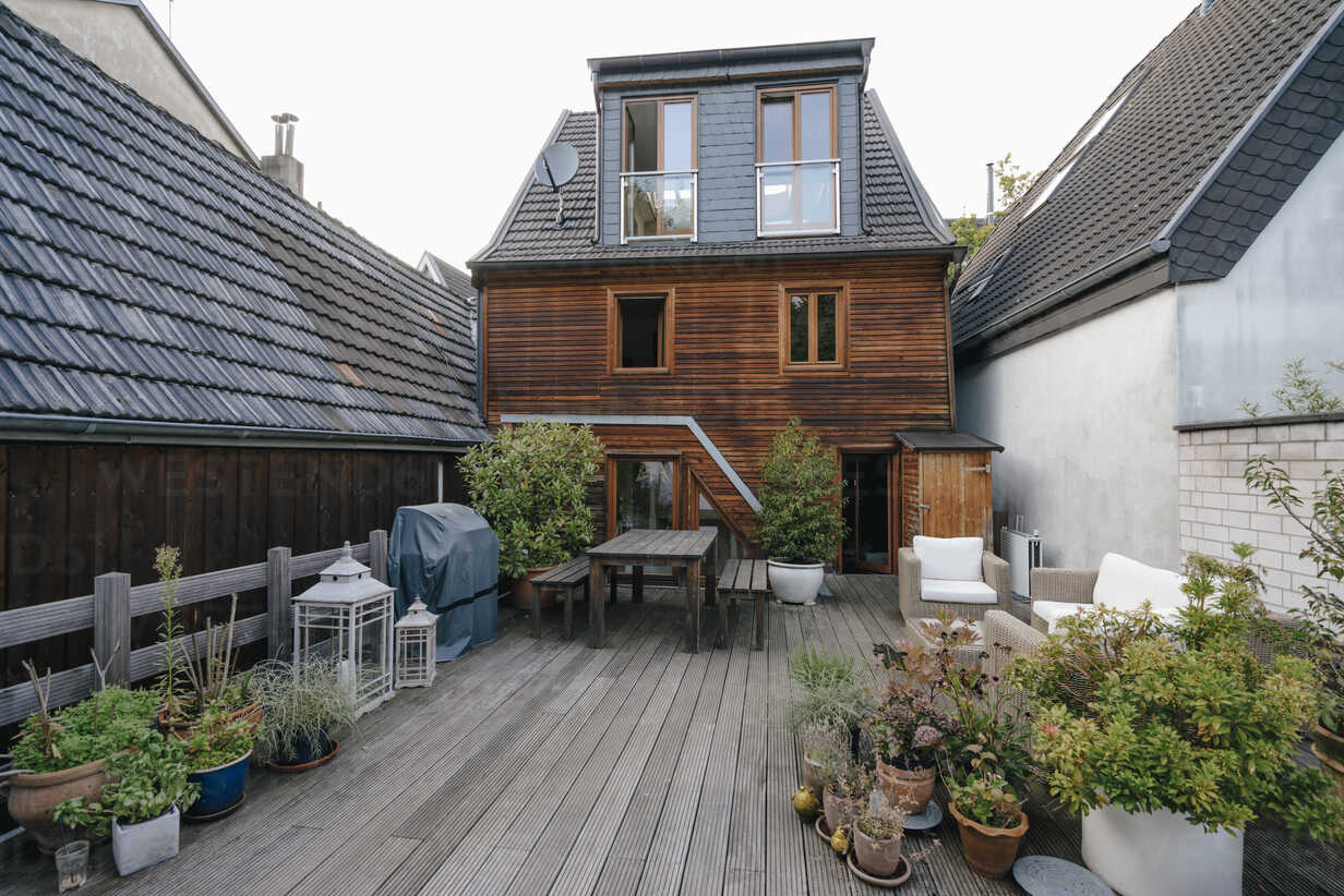 Tambahkan-Tanaman-Hijau Tambahkan-Tanaman-Hijau