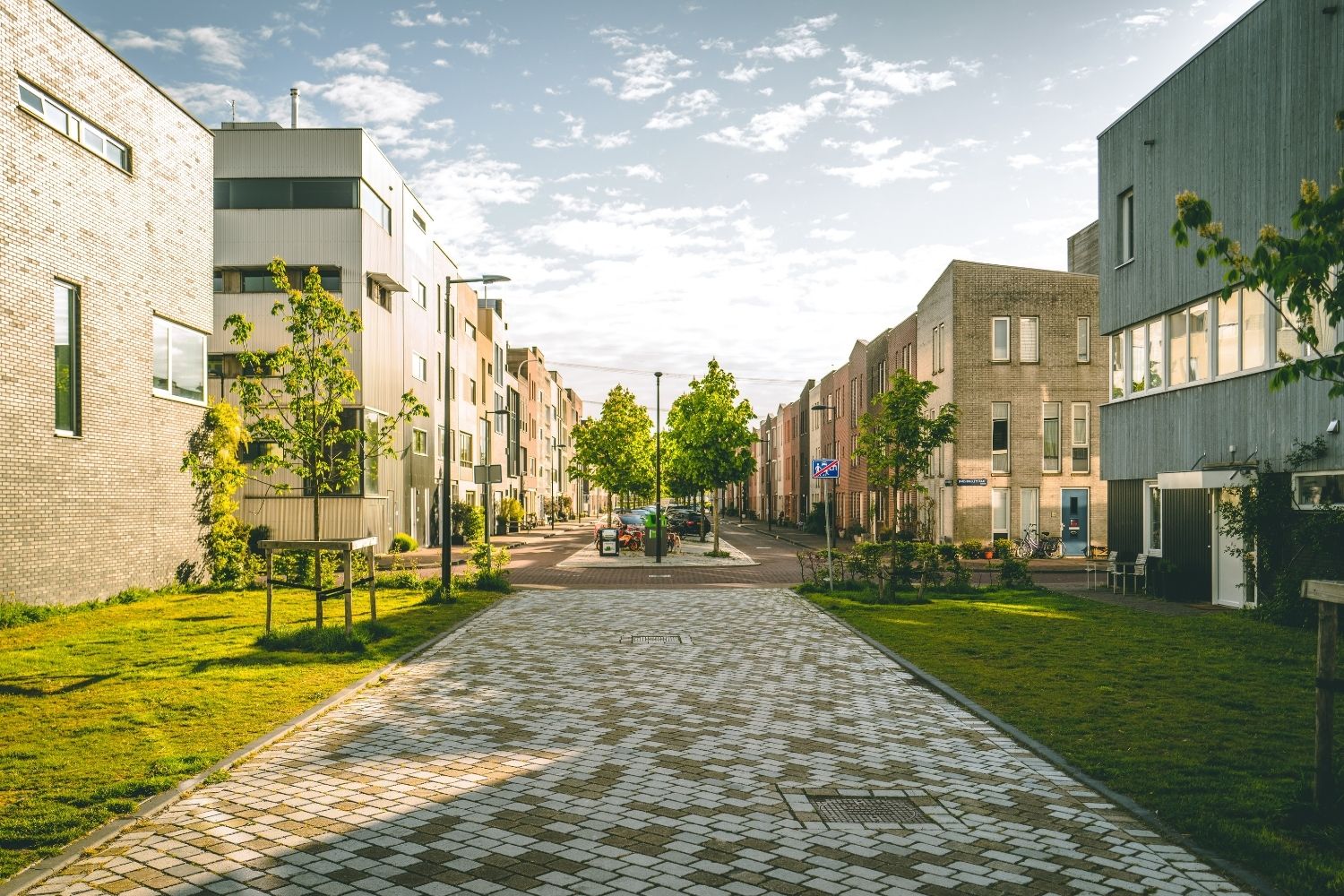 Plus Minus Rumah Tanpa Pagar