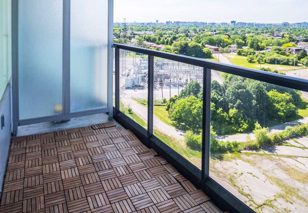 dekorasi-lantai-balkon