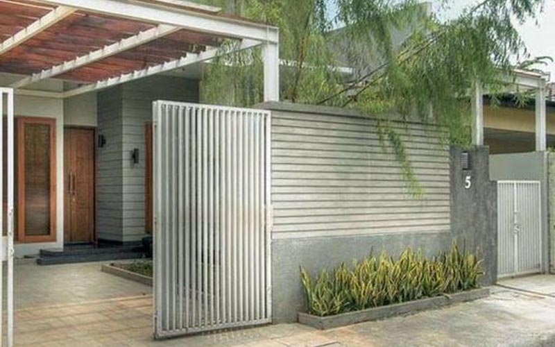 10 Model Pagar Besi Minimalis Mewah, Pilih yang Sudah Pasti Keren