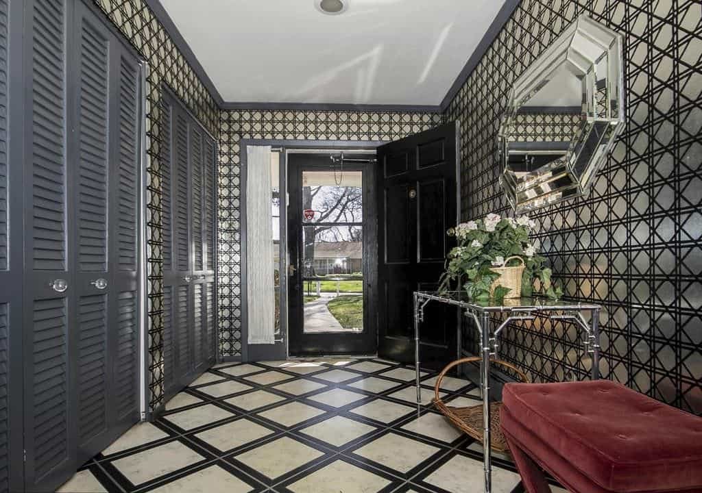 Ide Koridor Rumah dengan Ubin Berpola Ide Koridor Rumah dengan Ubin Berpola