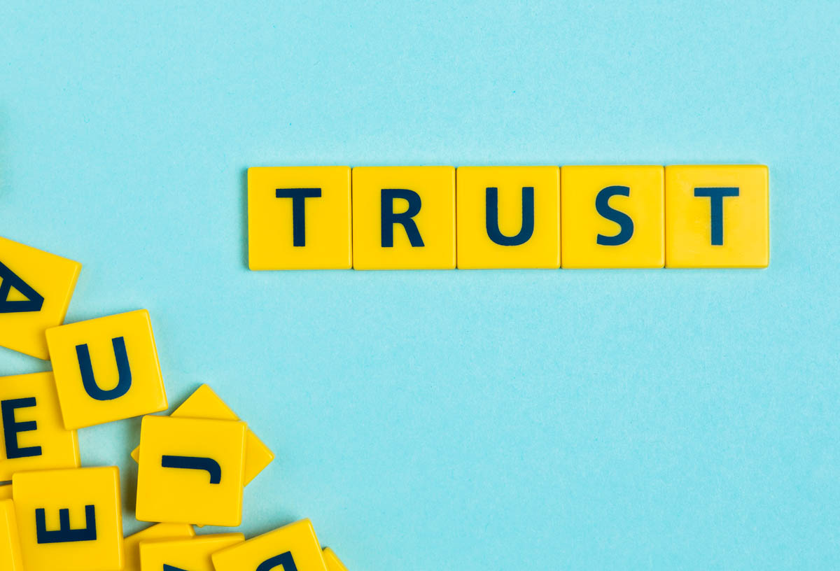 cek kredibilitas pengembang