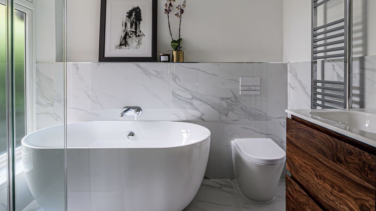 12 Desain Kamar Mandi Kecil Minimalis, Cocok untuk Hunian Mungil!