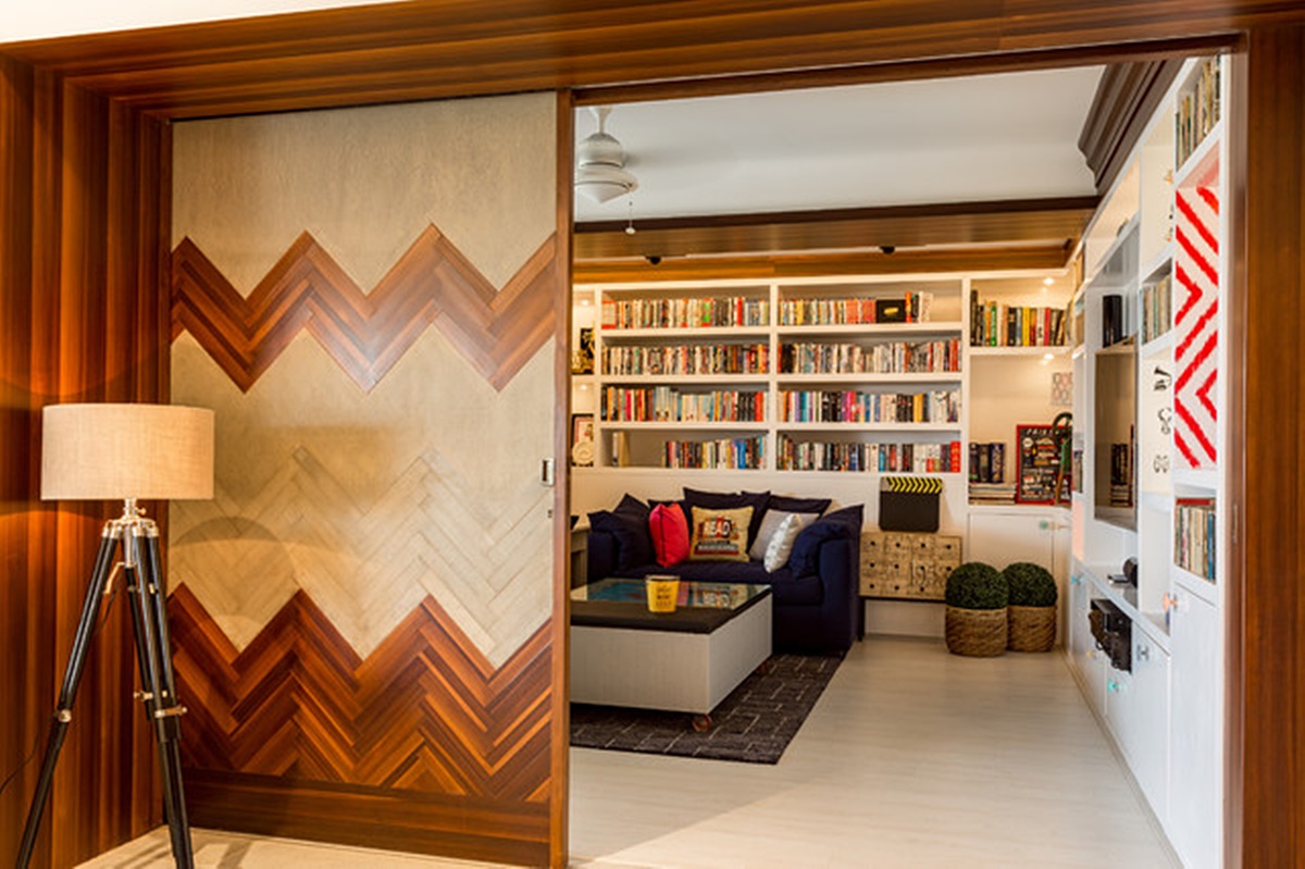 Partisi-Ruangan-Berupa-Sliding-Door