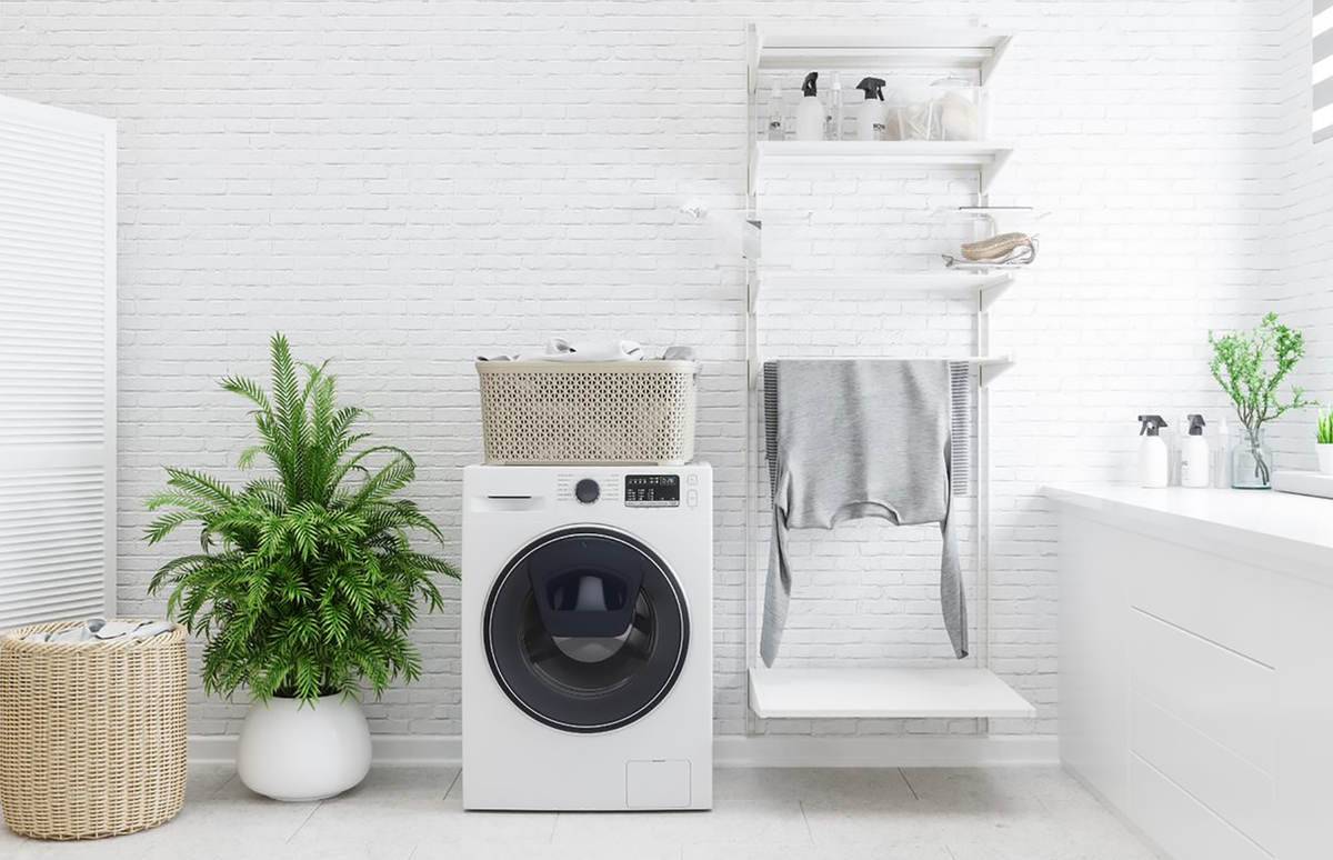 Ruang Cuci Jemur Lantai 2 All White