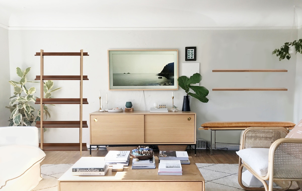 Rak Hiasan Ruang Tamu Tema Japandi