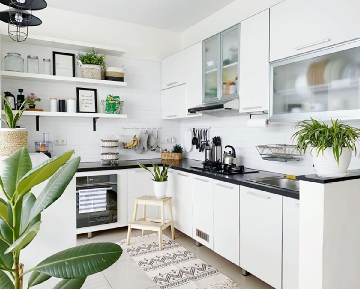 Kitchen Set KNOXHULT White