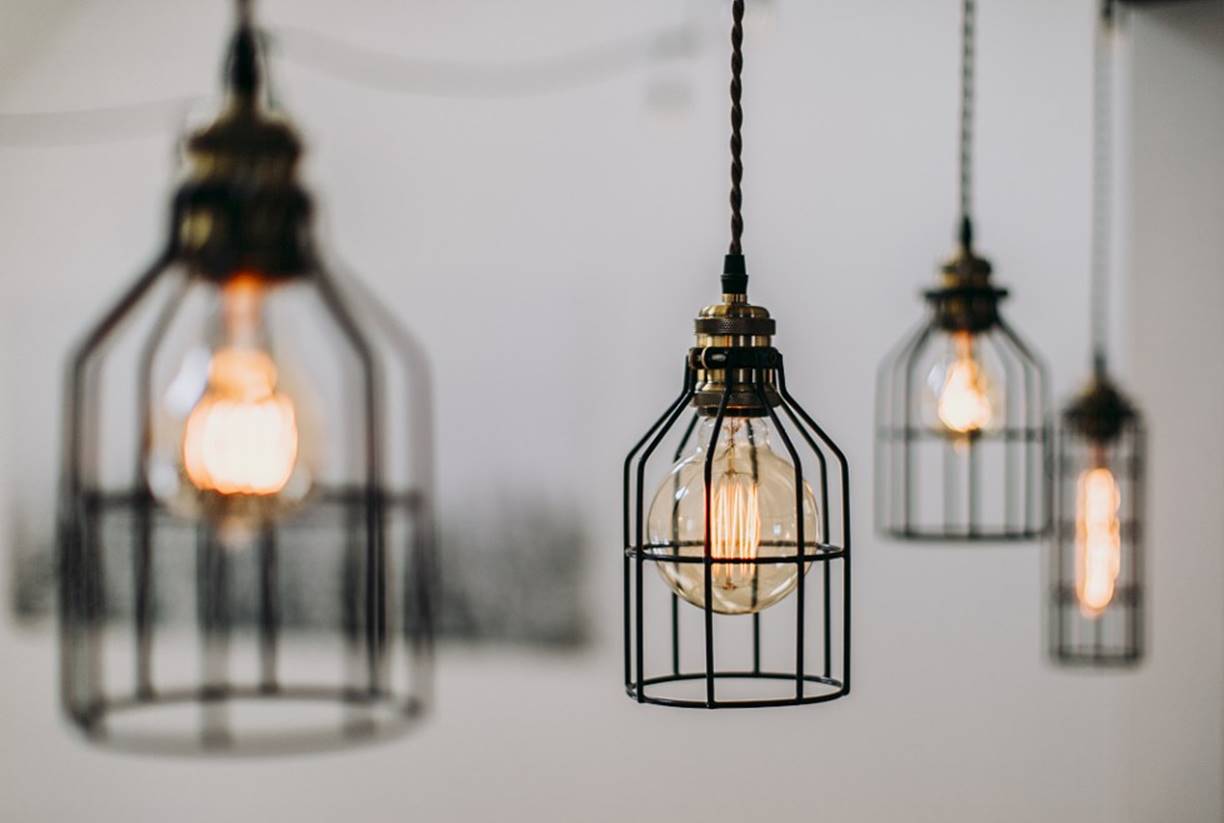 Desain Lampu Plafon Ruang Tamu Industrial