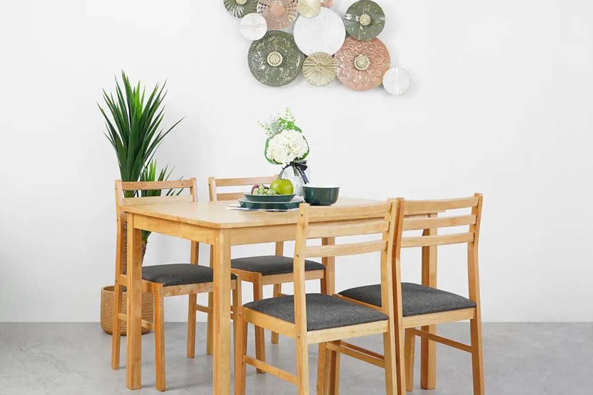 Ukuran Panjang Meja Makan yang Ideal adalah 100 cm, dengan Tinggi 75 cm