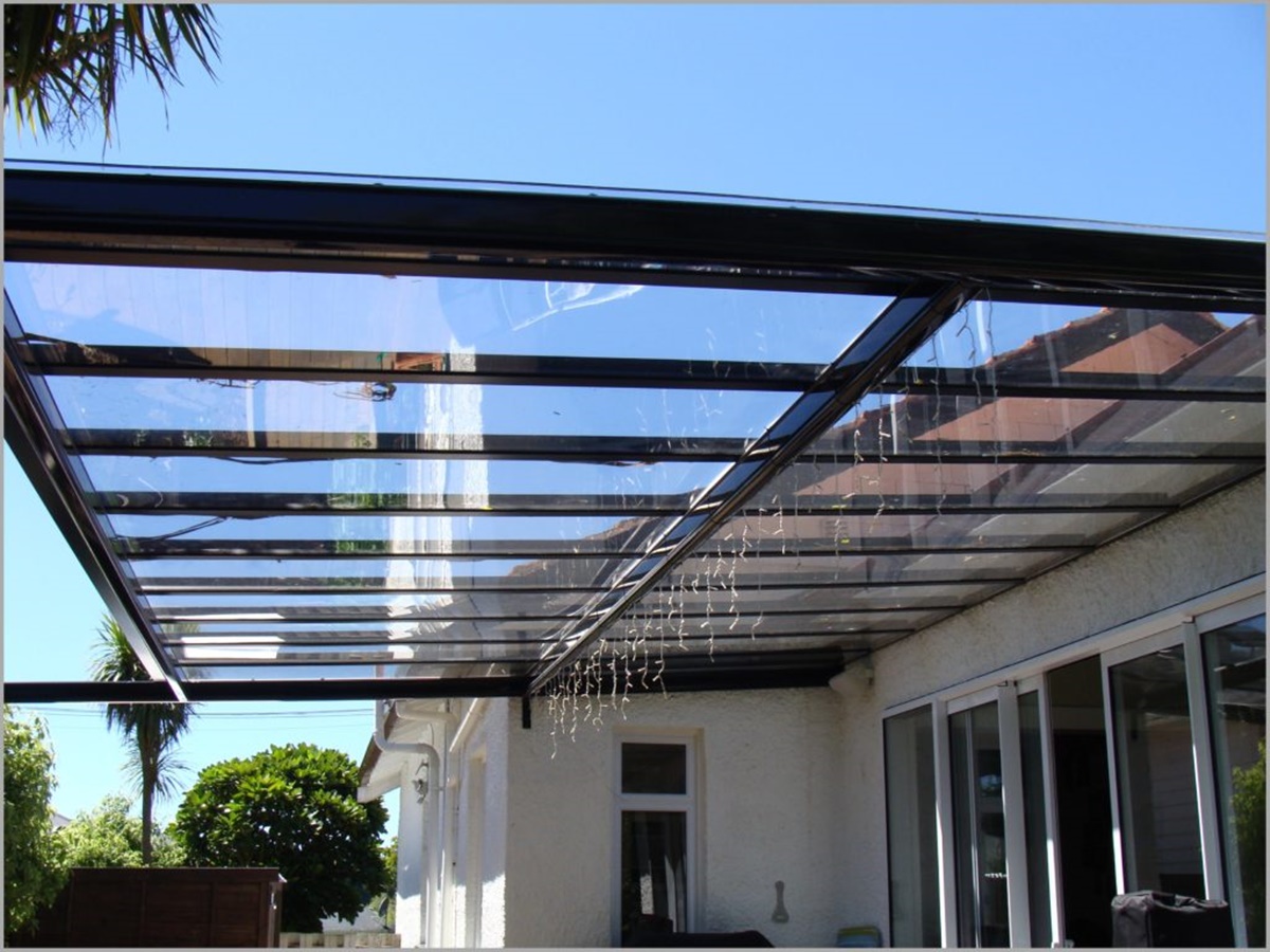 Rekomendasi Material Kanopi Transparan