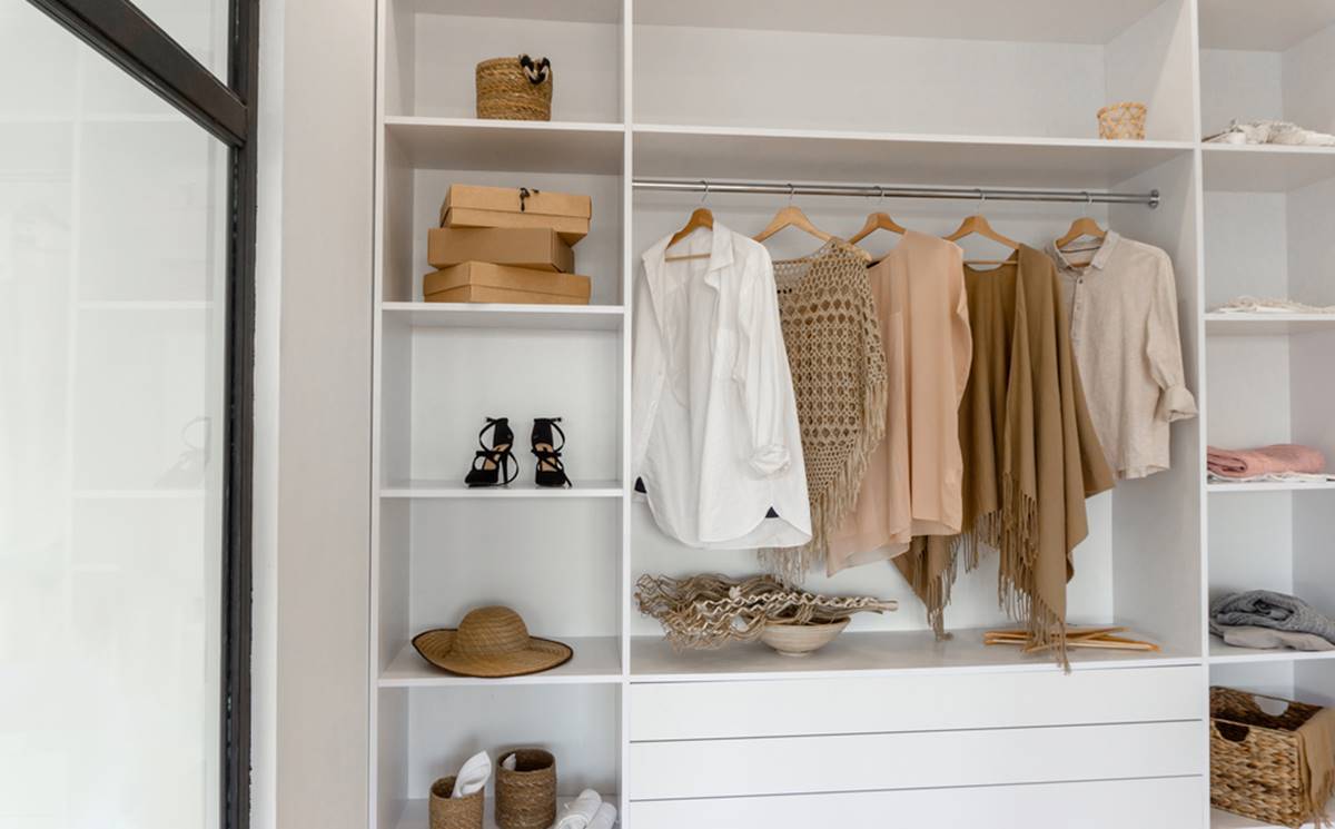 Desain Lemari Pakaian Minimalis Modern