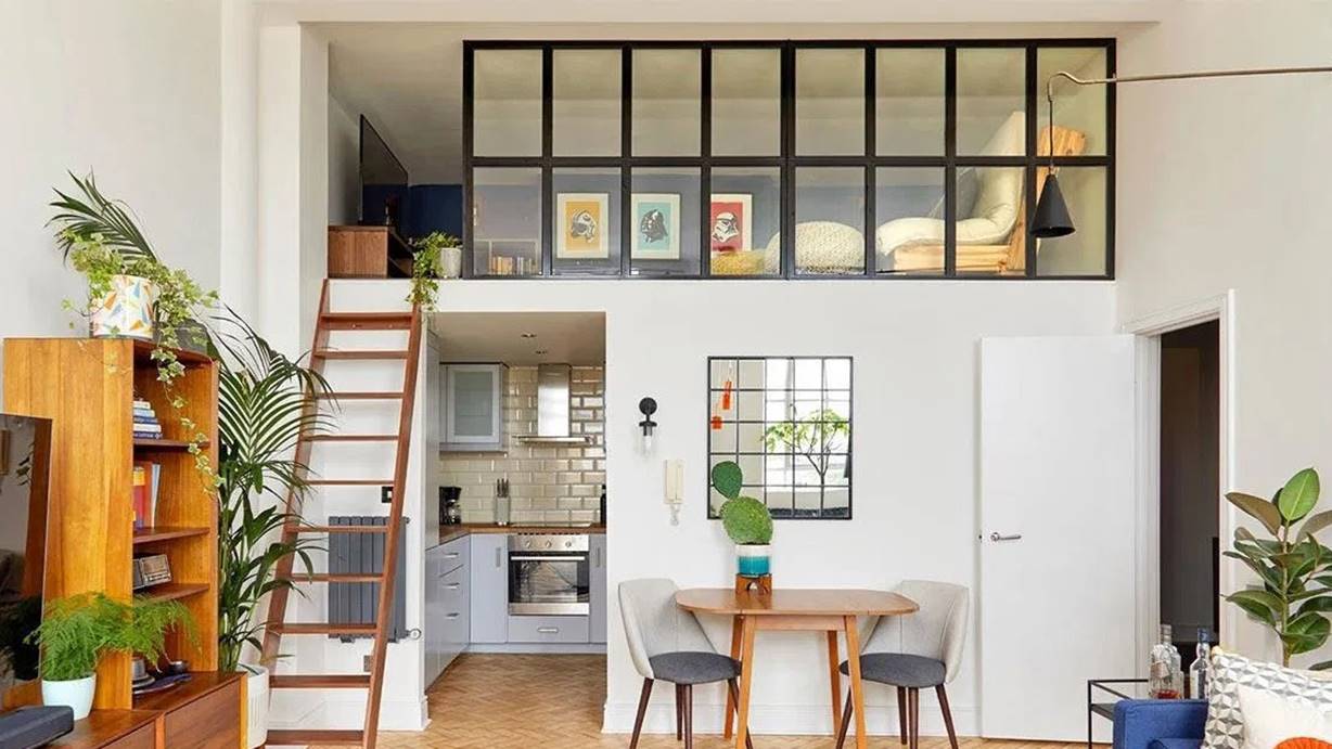 Apartemen Mezzanine sebagai Ruang Keluarga