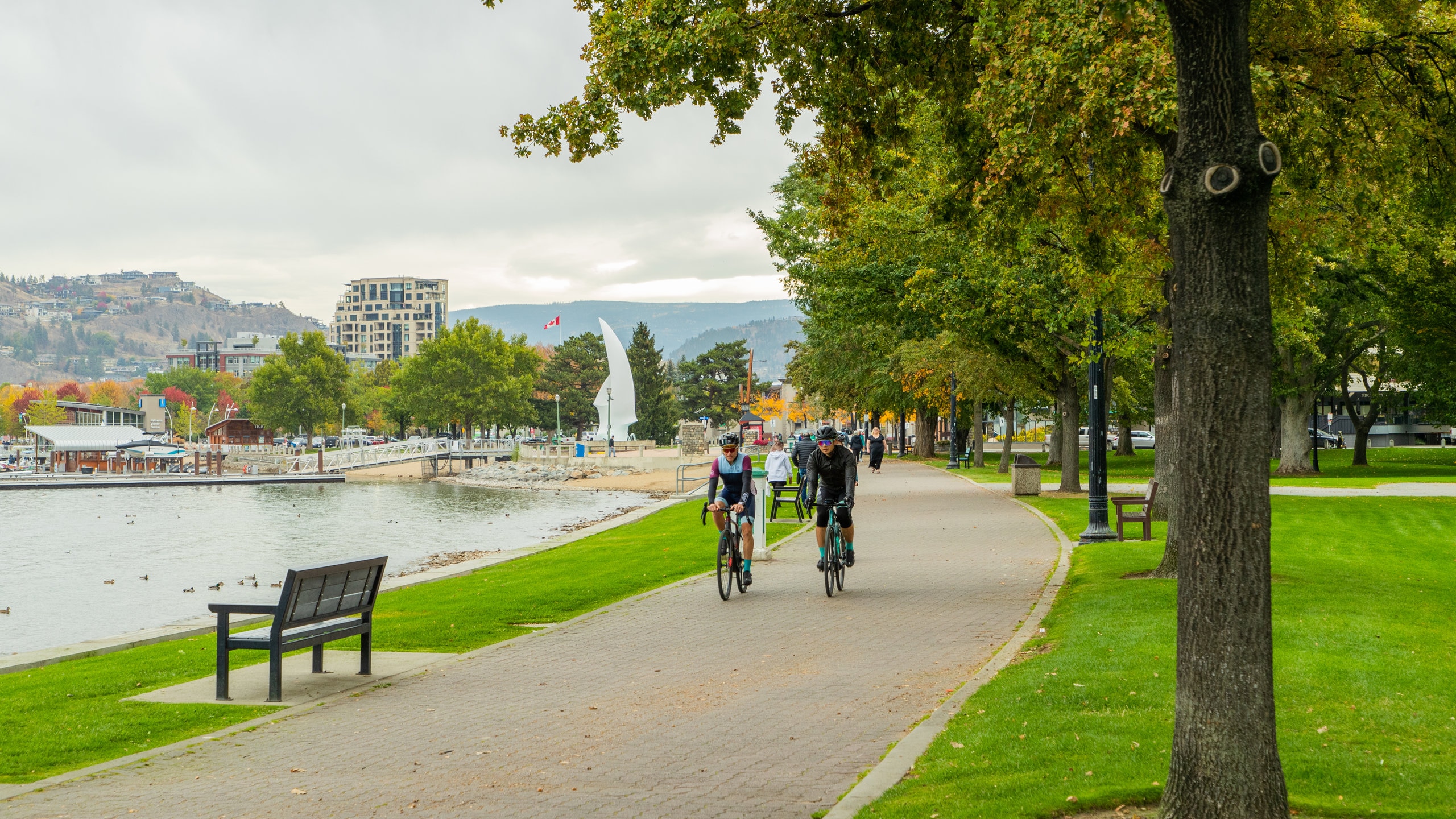 Fasilitas township lengkap dan eksklusif