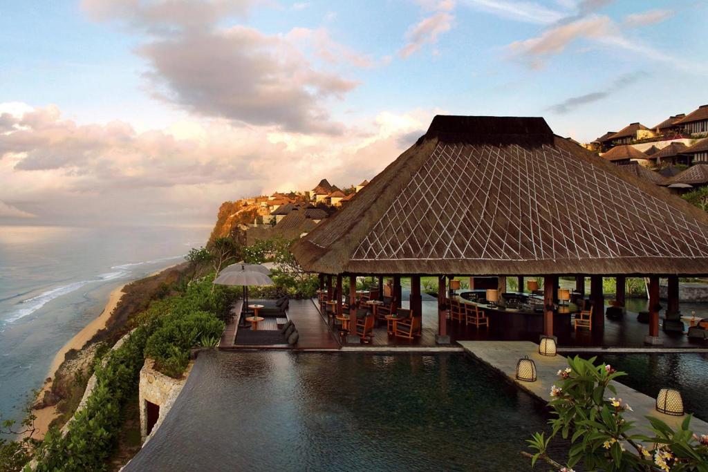 villa mewah di bali Bulgari Villas Uluwatu