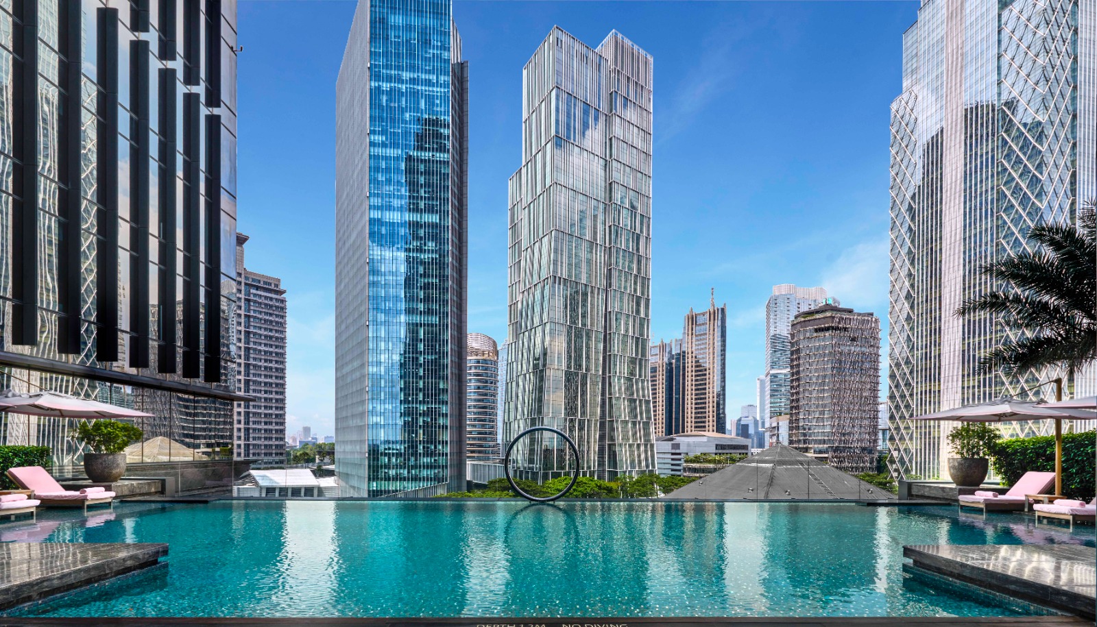 Apartemen The Langham Residence District 8