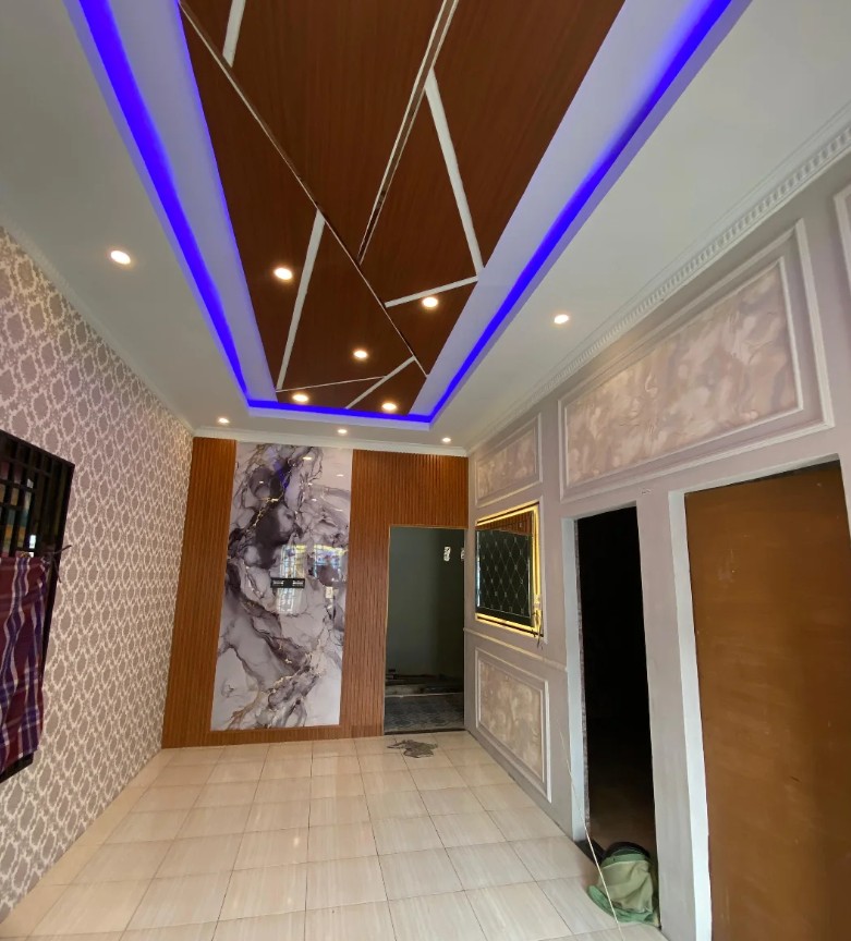 12. Model Plafon PVC dengan Konsep Mozaik