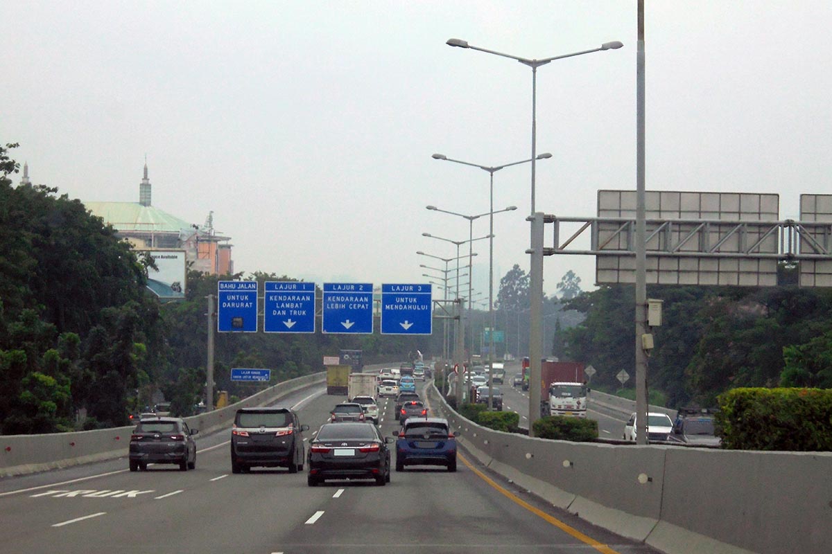 fasilitas dan infrastruktur di dekat sembawang aparthouse