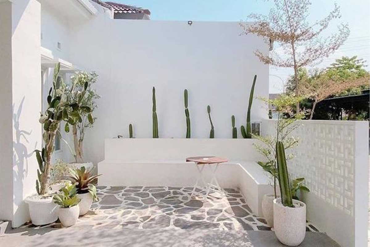 model teras rumah panjang model teras rumah panjang ala cafe