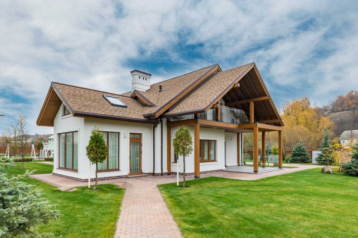 rumah atap pelana silang