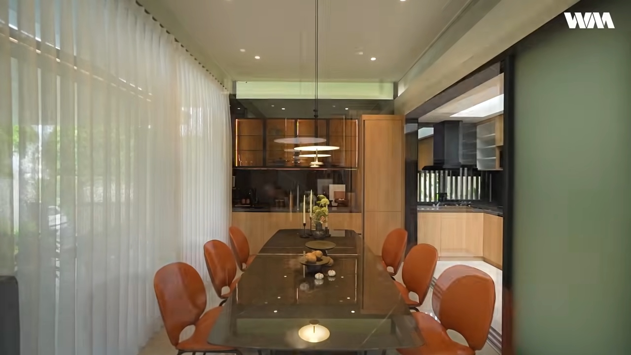 desain kitchen set mewah elegan dapur bersih ktoro