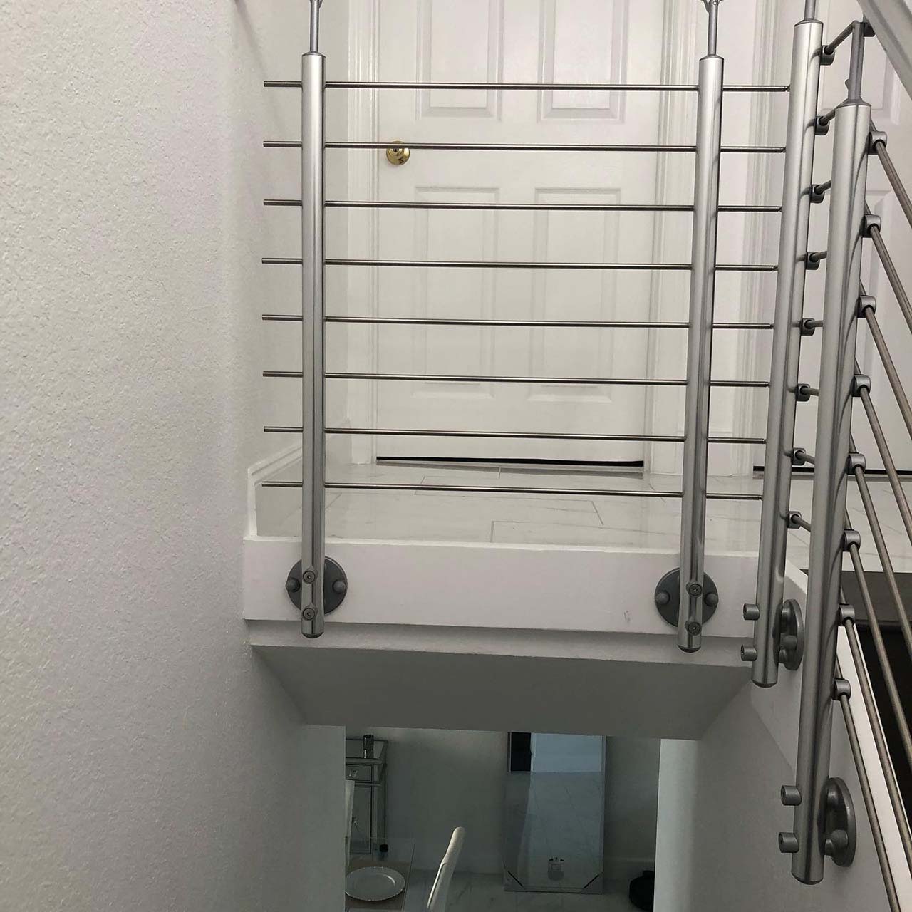 contoh pagar balkon minimalis stainless steel