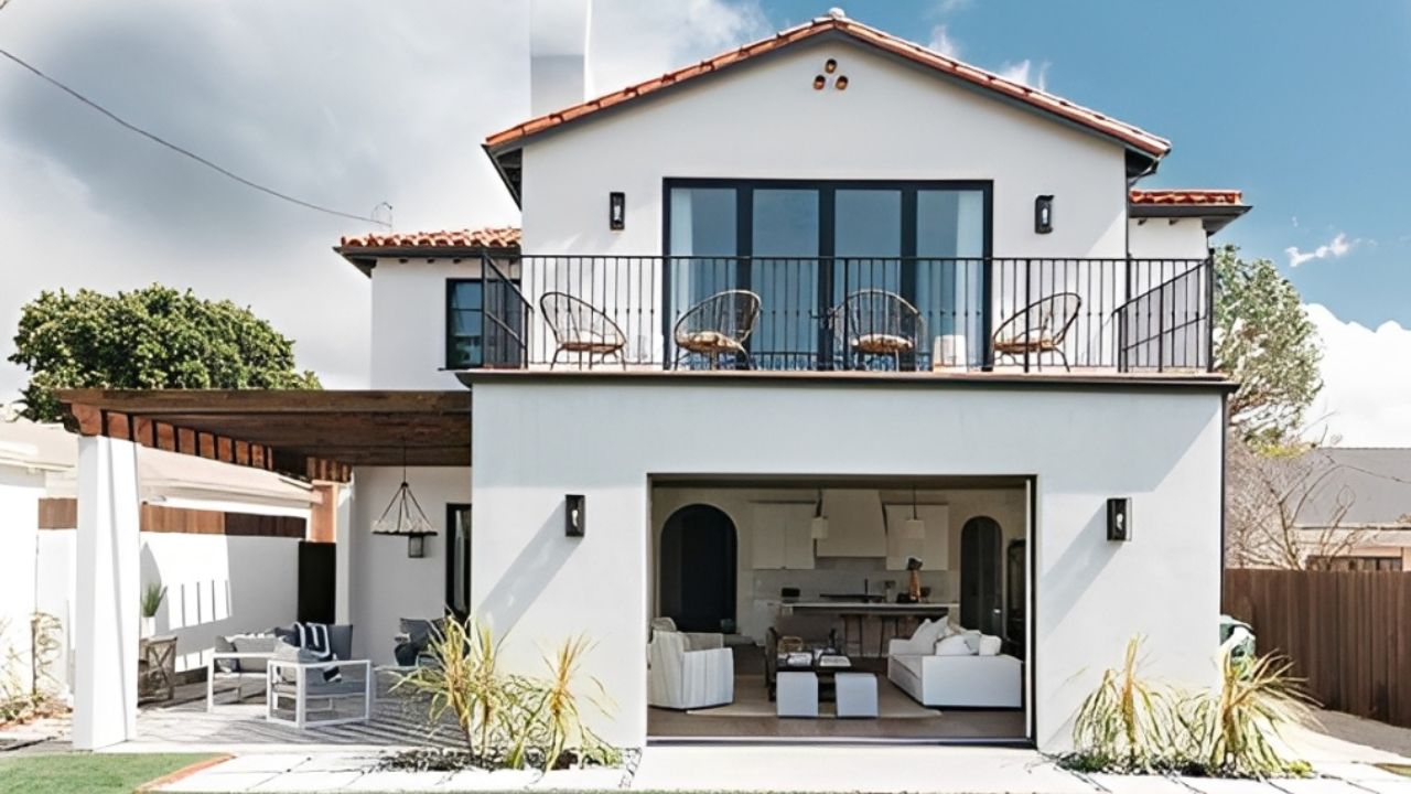 Rumah Klasik Modern Bergaya Spanyol