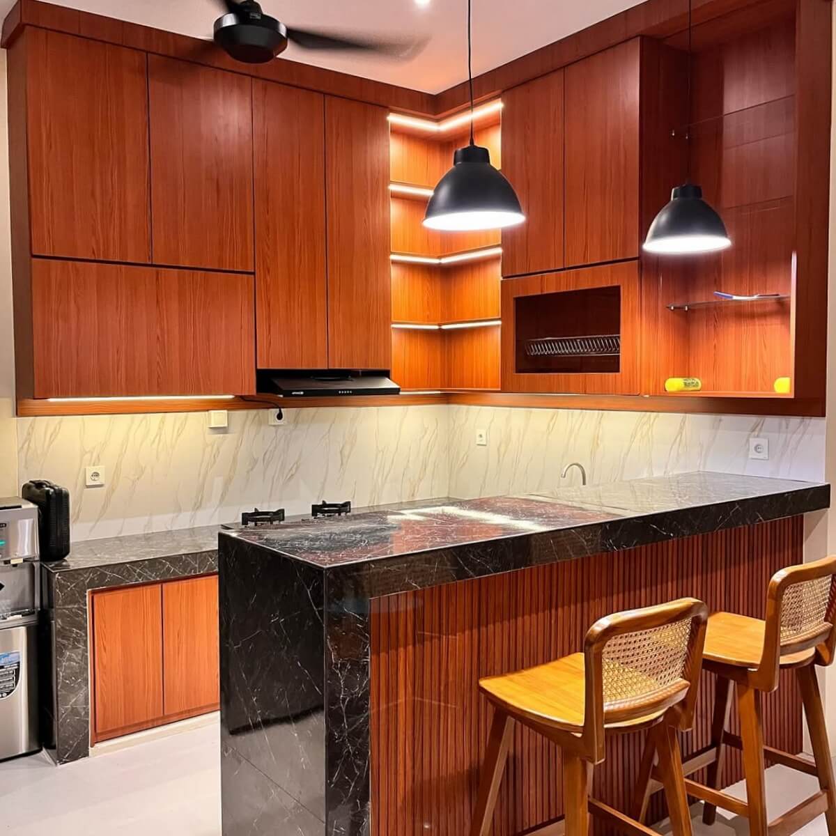 kitchen set hpl motif kayu mini bar