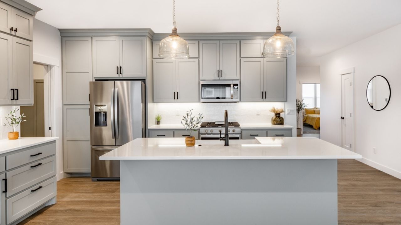 5 Inspirasi Warna Cat Dapur yang Elegan