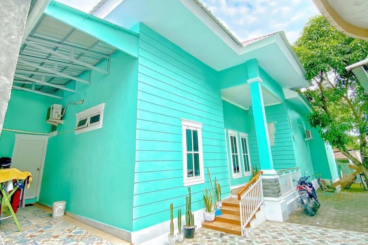 cat rumah warna biru laut kehijuaan tosca cat rumah warna biru laut kehijuaan tosca