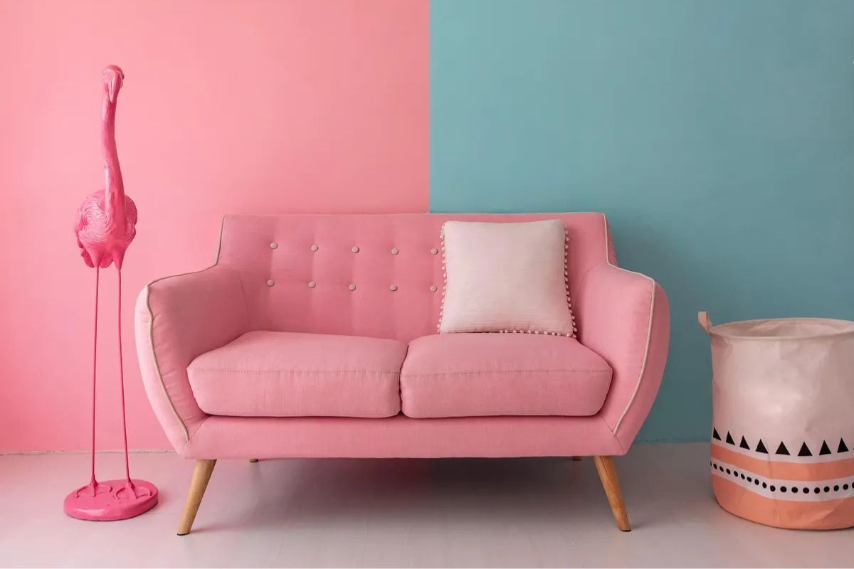 cat warna pink pastel dan tosca