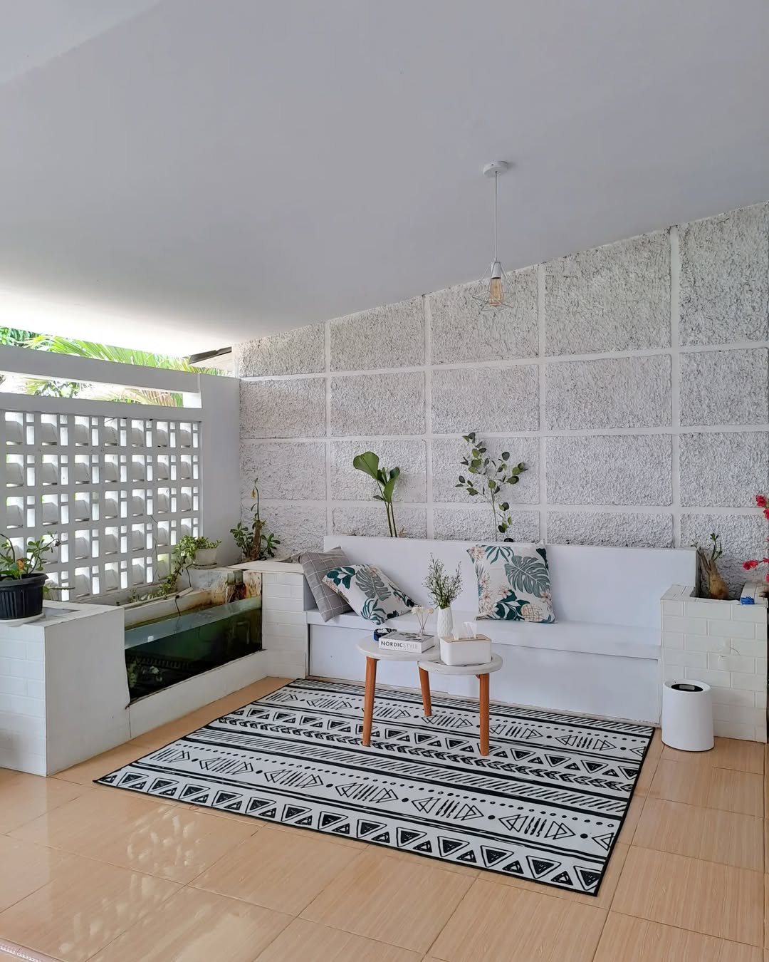 teras tertutup untuk ruang tamu teras tertutup untuk ruang tamu