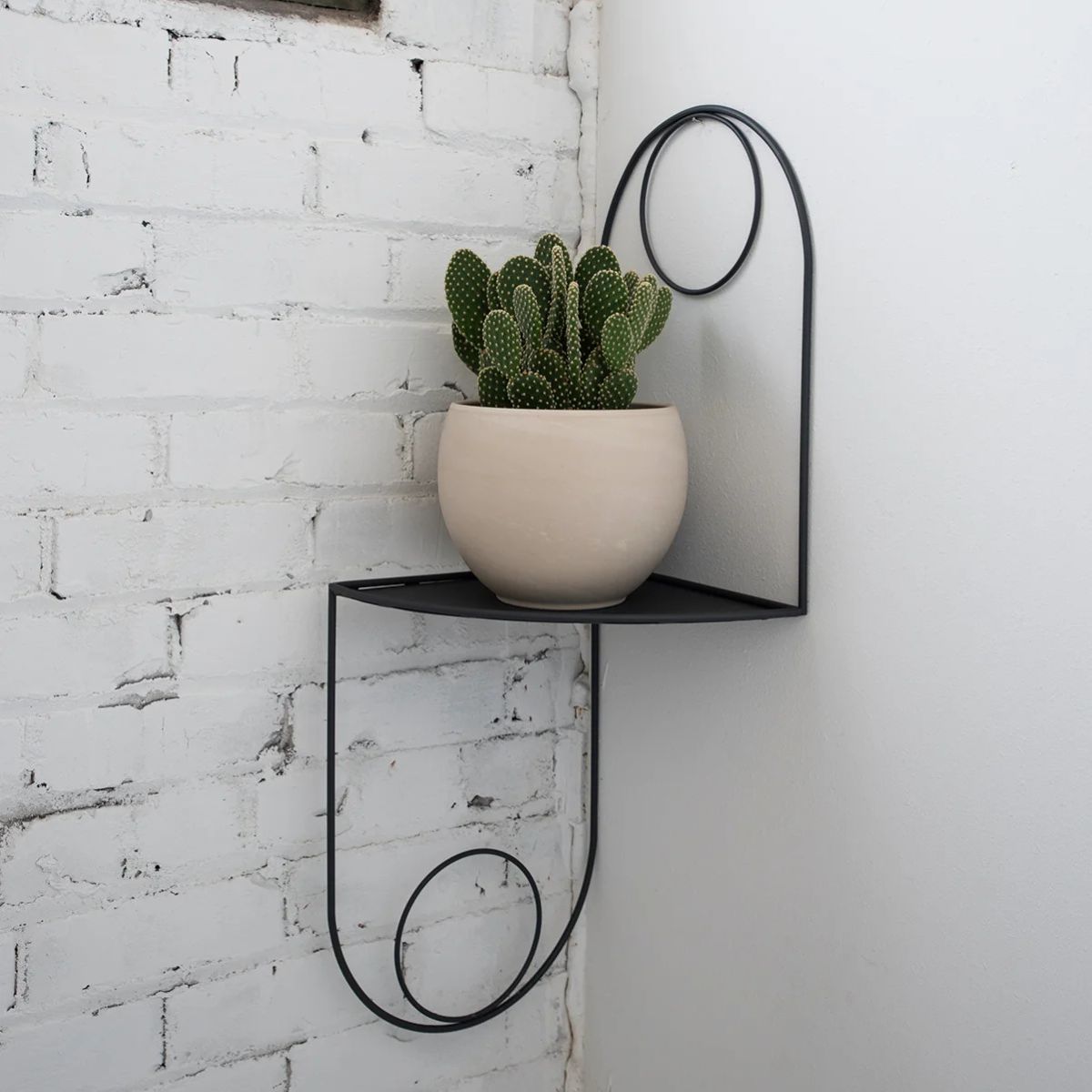 model rak bunga tempel di sudut dinding model rak bunga tempel di sudut dinding