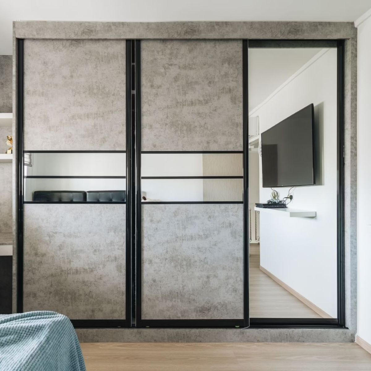 lemari pakaian 3 pintu sliding kaca aesthetic lemari pakaian 3 pintu sliding kaca aesthetic