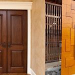 5 Inspirasi Model Pintu Kupu Tarung Kayu Jati Terbaru