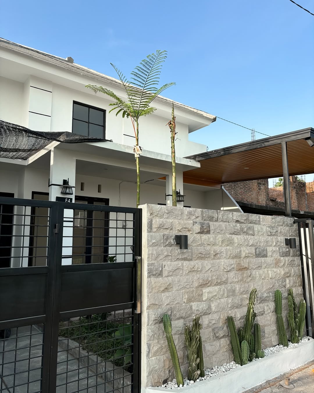 model pagar batu alam kombinasi besi