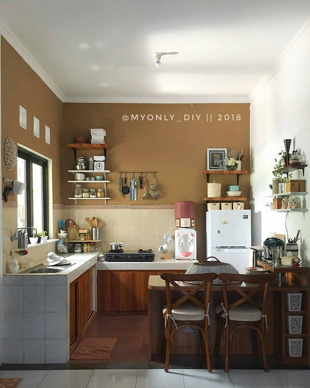 cat dapur warna coklat muda cat dapur warna coklat muda