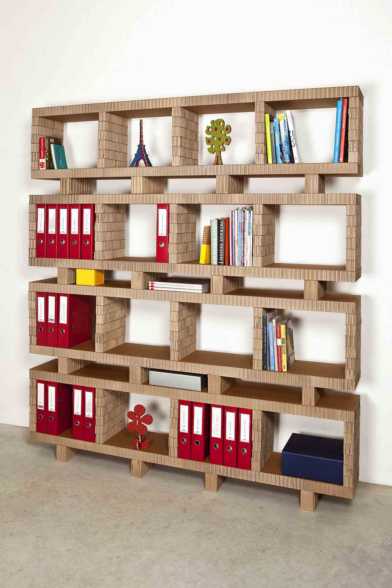 Desain Rak Buku dari Kardus