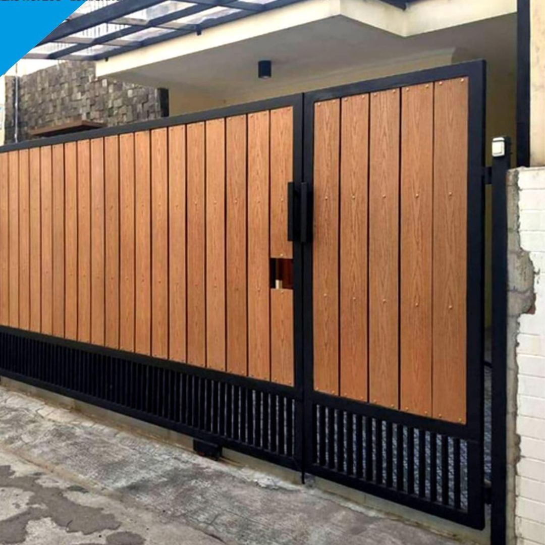 1. Desain Pagar Lisplang Perpaduan Warna Coklat dan Hitam