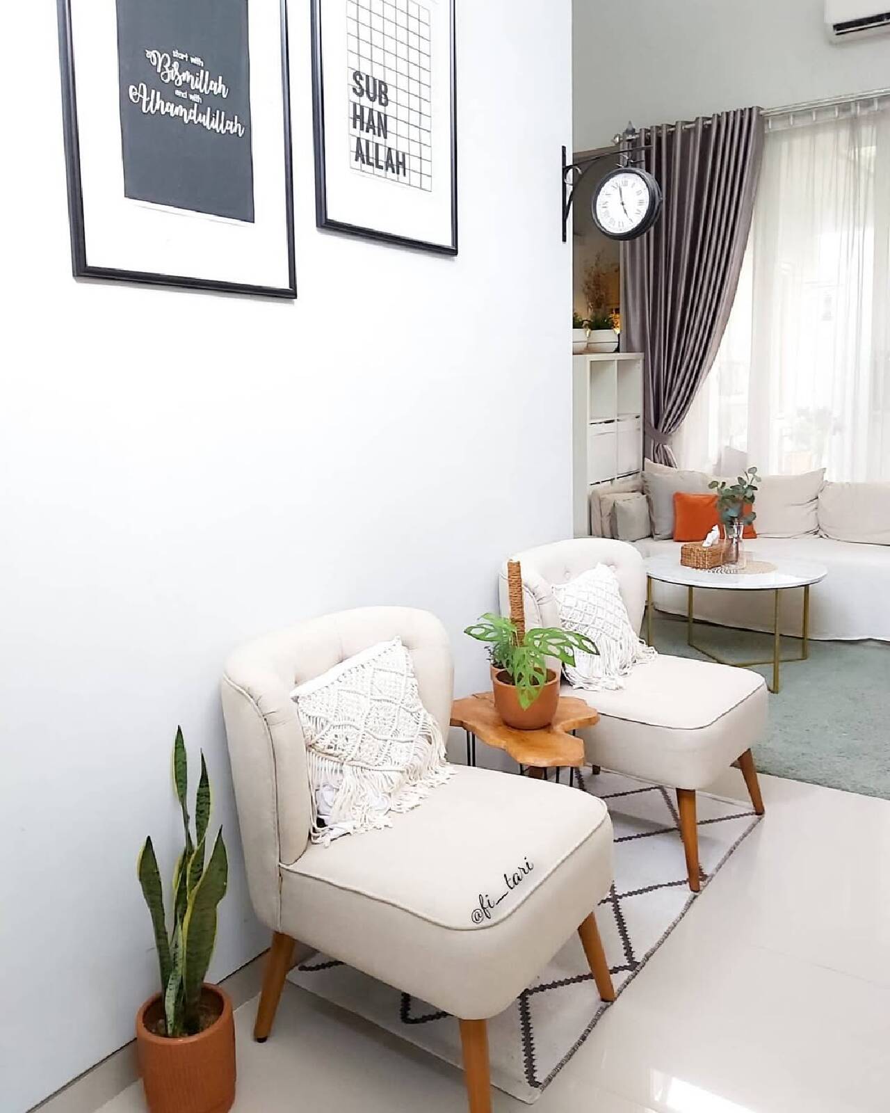 Ruang Tamu Scandinavian Minimalis