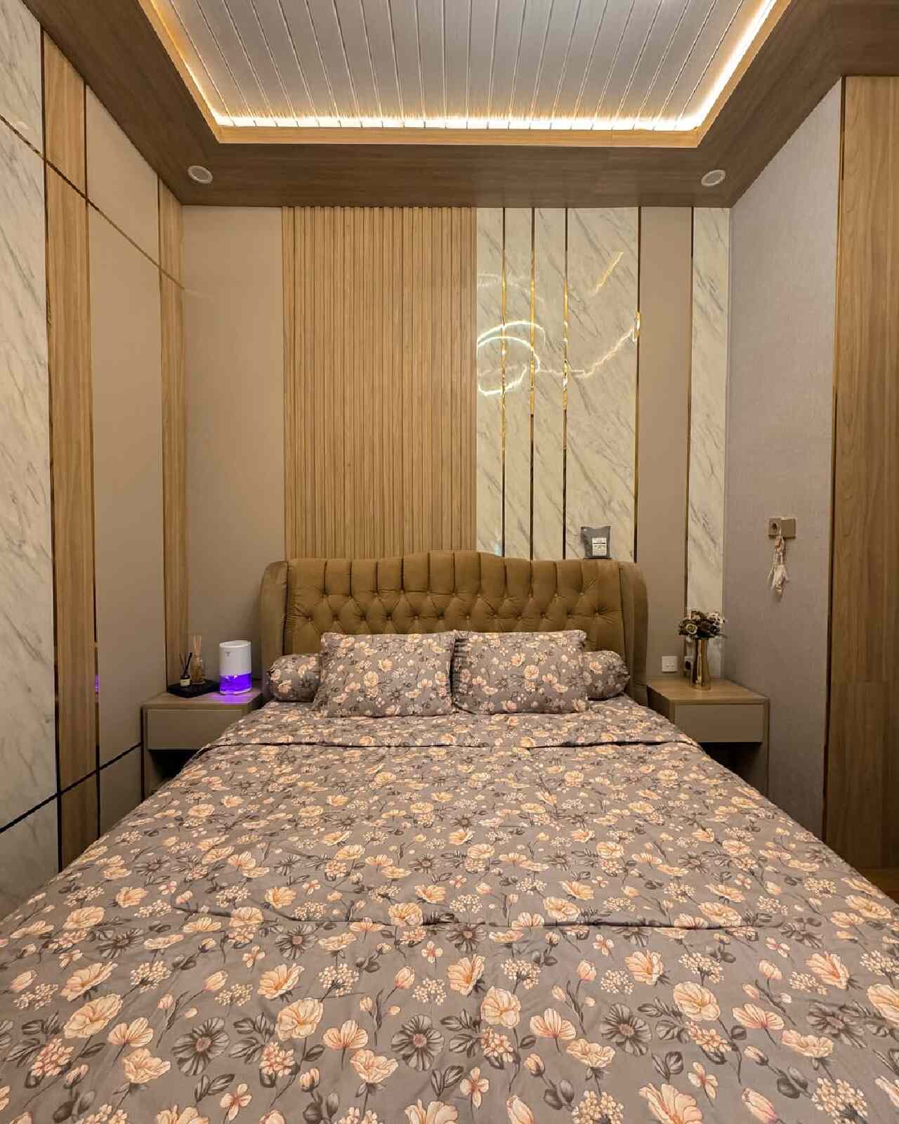 Desain Backdrop Kamar Tidur PVC