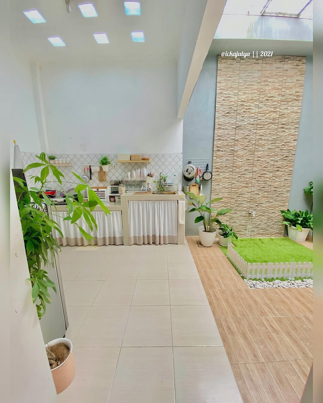 taman dalam rumah dekat dapur taman dalam rumah dekat dapur