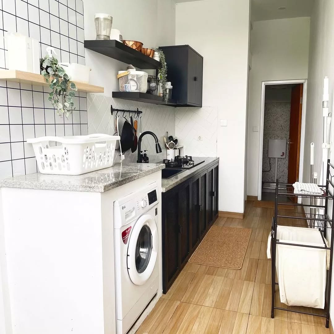 dapur dan ruang cuci menyatu dapur dan ruang cuci menyatu