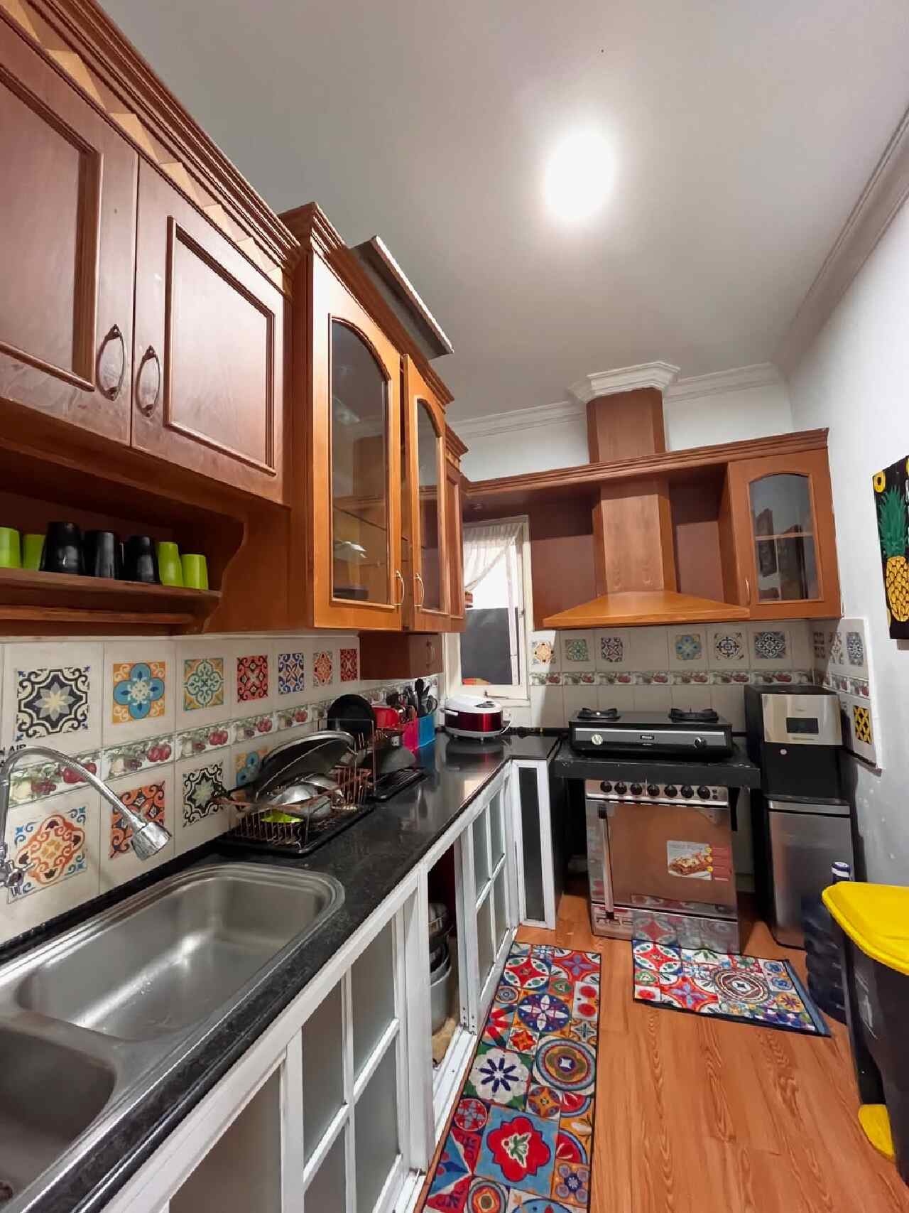 Contoh Model Lemari Dapur Gantung Aesthetic