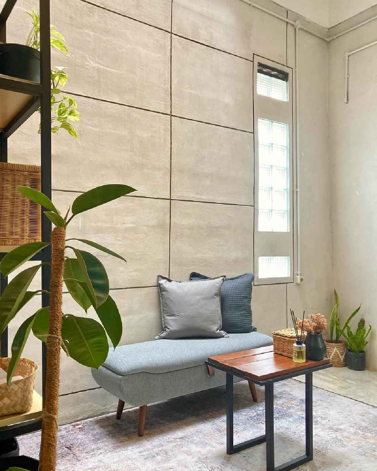 Dekorasi Ruang Tamu Industrial Cantik