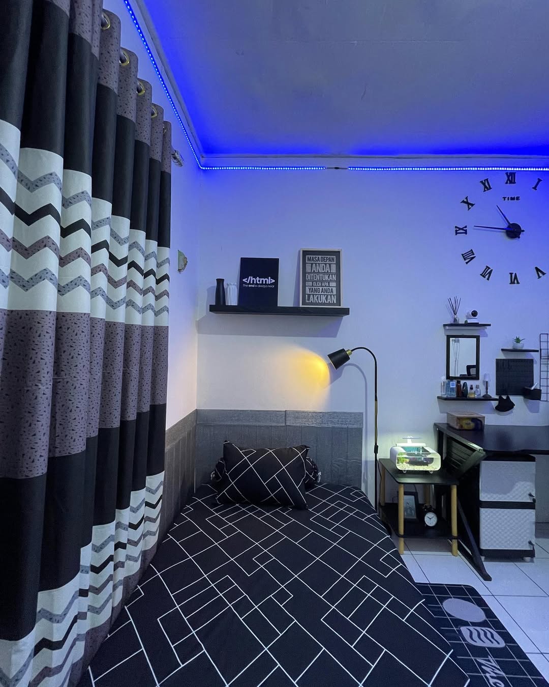 aquarium mini di kamar tidur